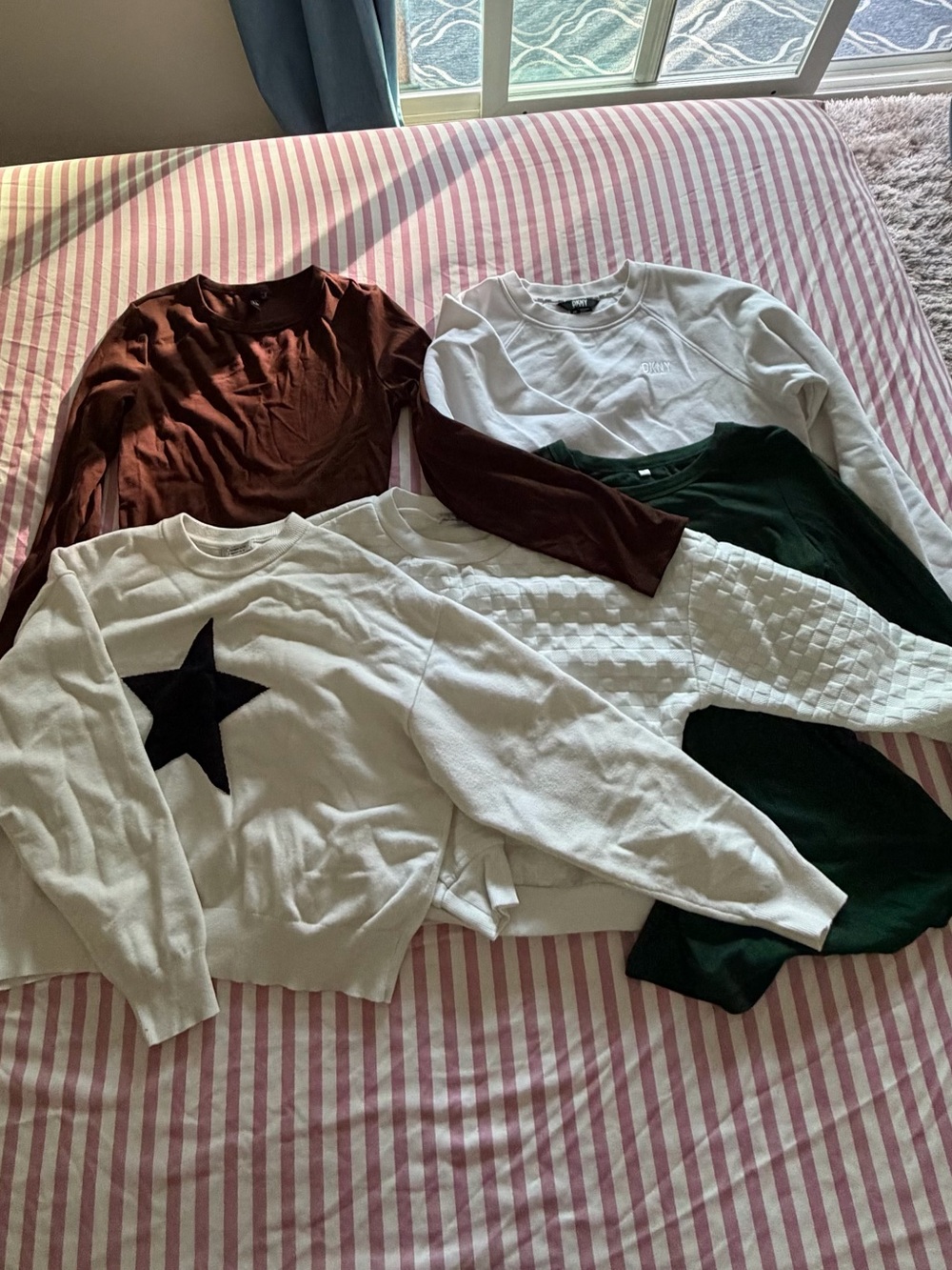 Lot of 5 long sleeve tops